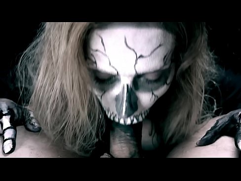 ❤️ Nena demo chupando o galo coa súa boca negra e tragando semen. ☑ Sexo a nós gl.befuck-net.ru ☑