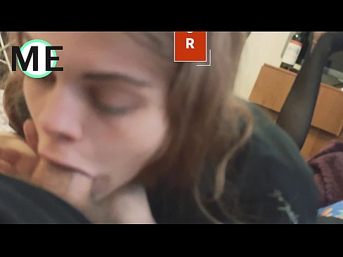 ❤️ Palo de garganta, pantalóns rasgados e tacóns rasgados agradable de coñecer ☑  Sexo a nós gl.befuck-net.ru ☑